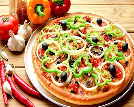 بيتزا-الخضروات-اللذيذة